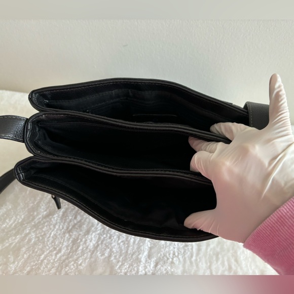 Vintage leather shoulder bag brown size Medium 90’s - Picture 10 of 17